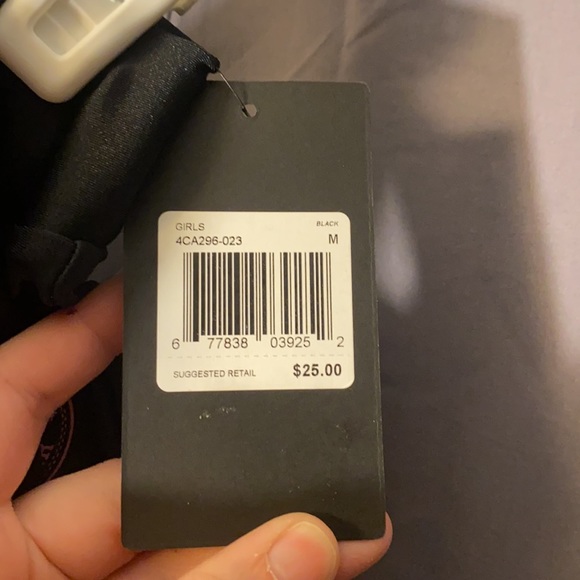 Girls Converse Shorts - Picture 4 of 4